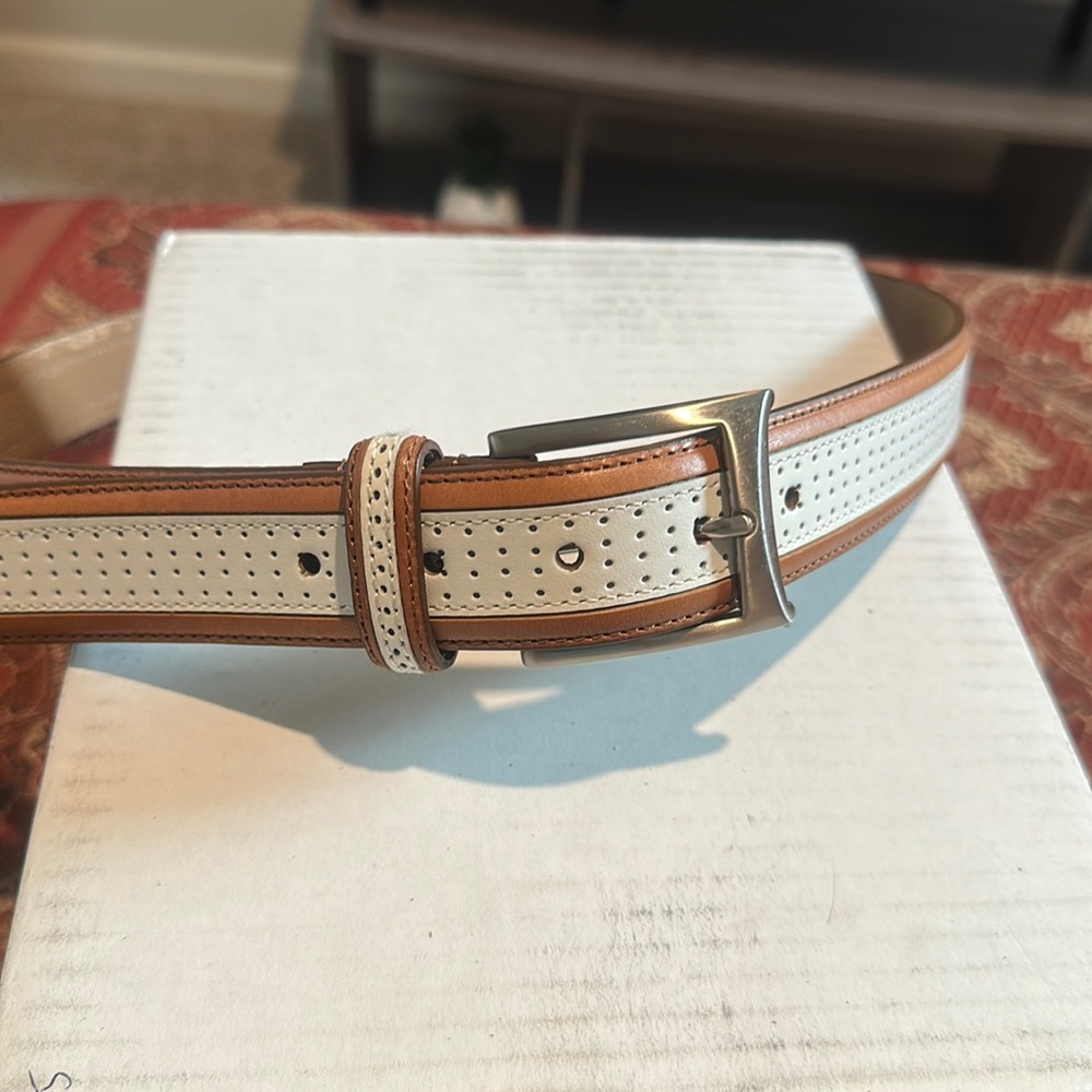 Mens Preowned belt white/brown